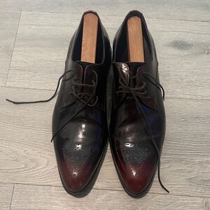 Carrucci Men's Black and Burgundy Dress Shoes